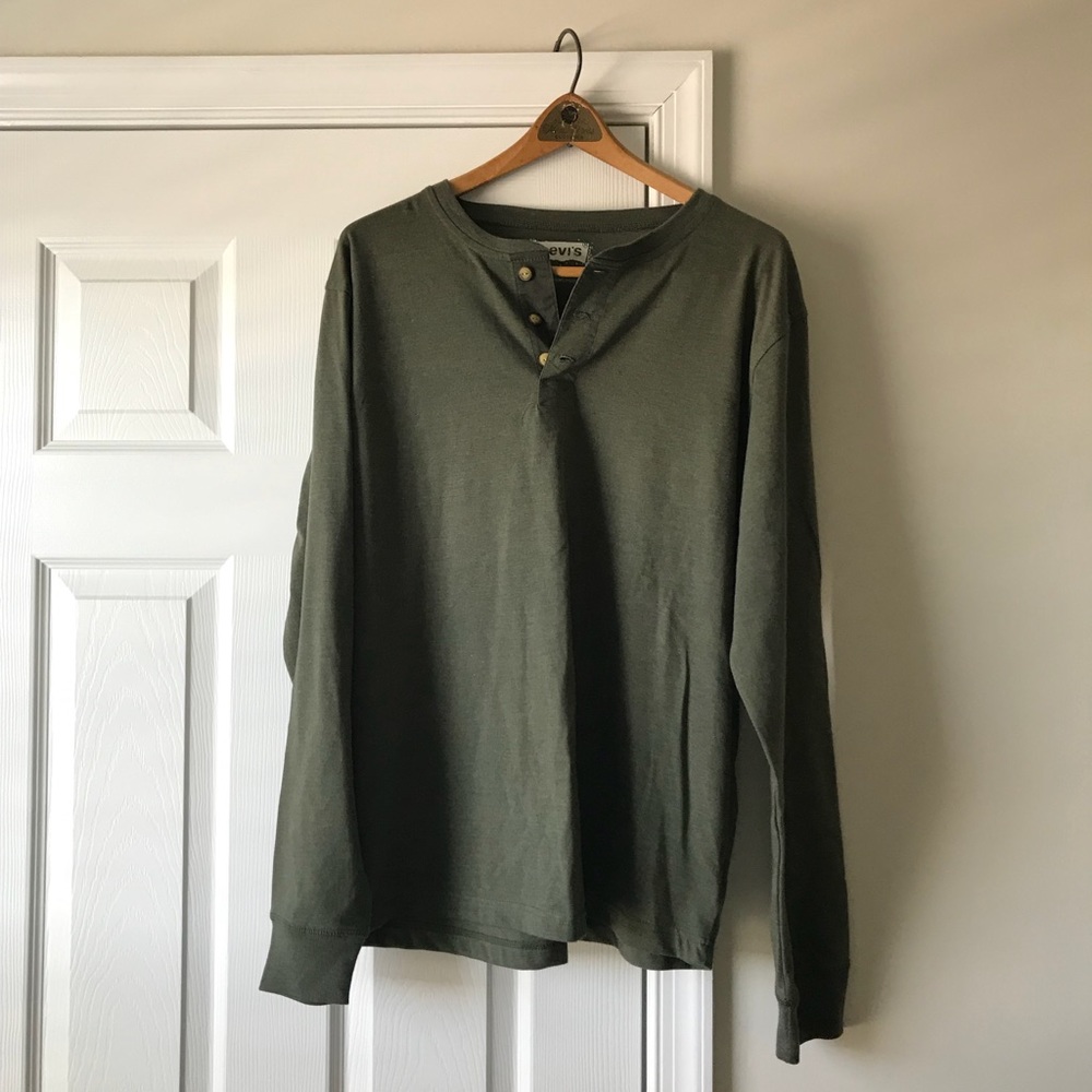 Levi’s, Large, Olive, Long Sleeve Tee